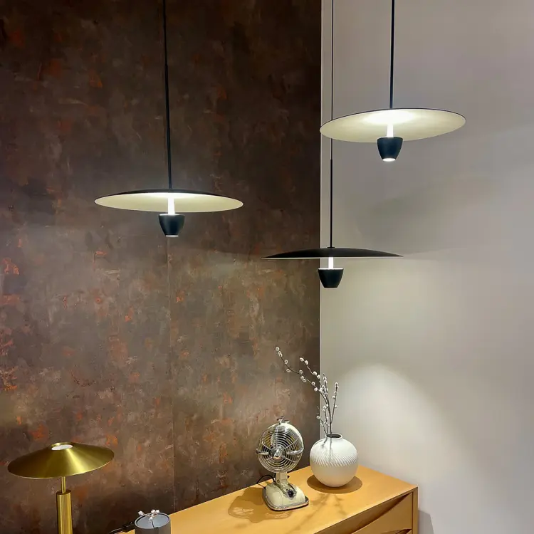 lampa-wiszaca-ufo-m-czarna-led-cct.jpg
